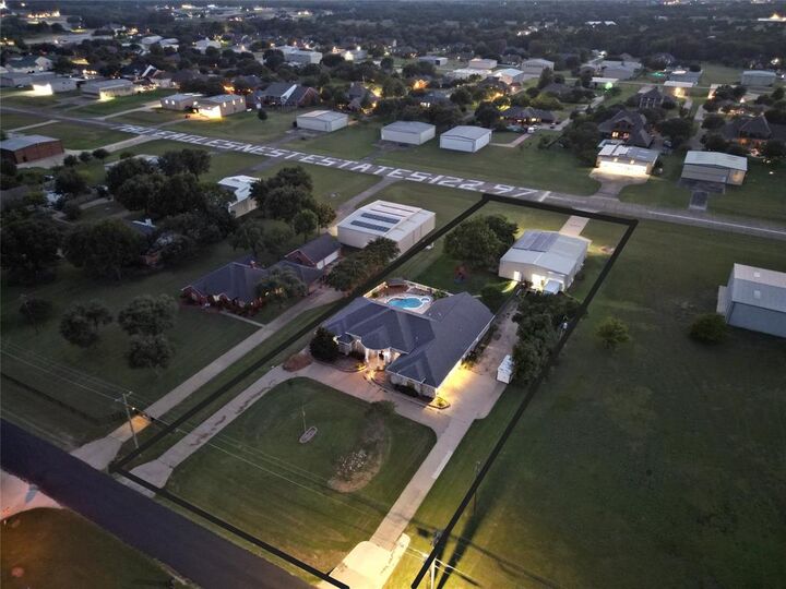 2921 N Mockingbird Lane  Midlothian TX 76065 photo