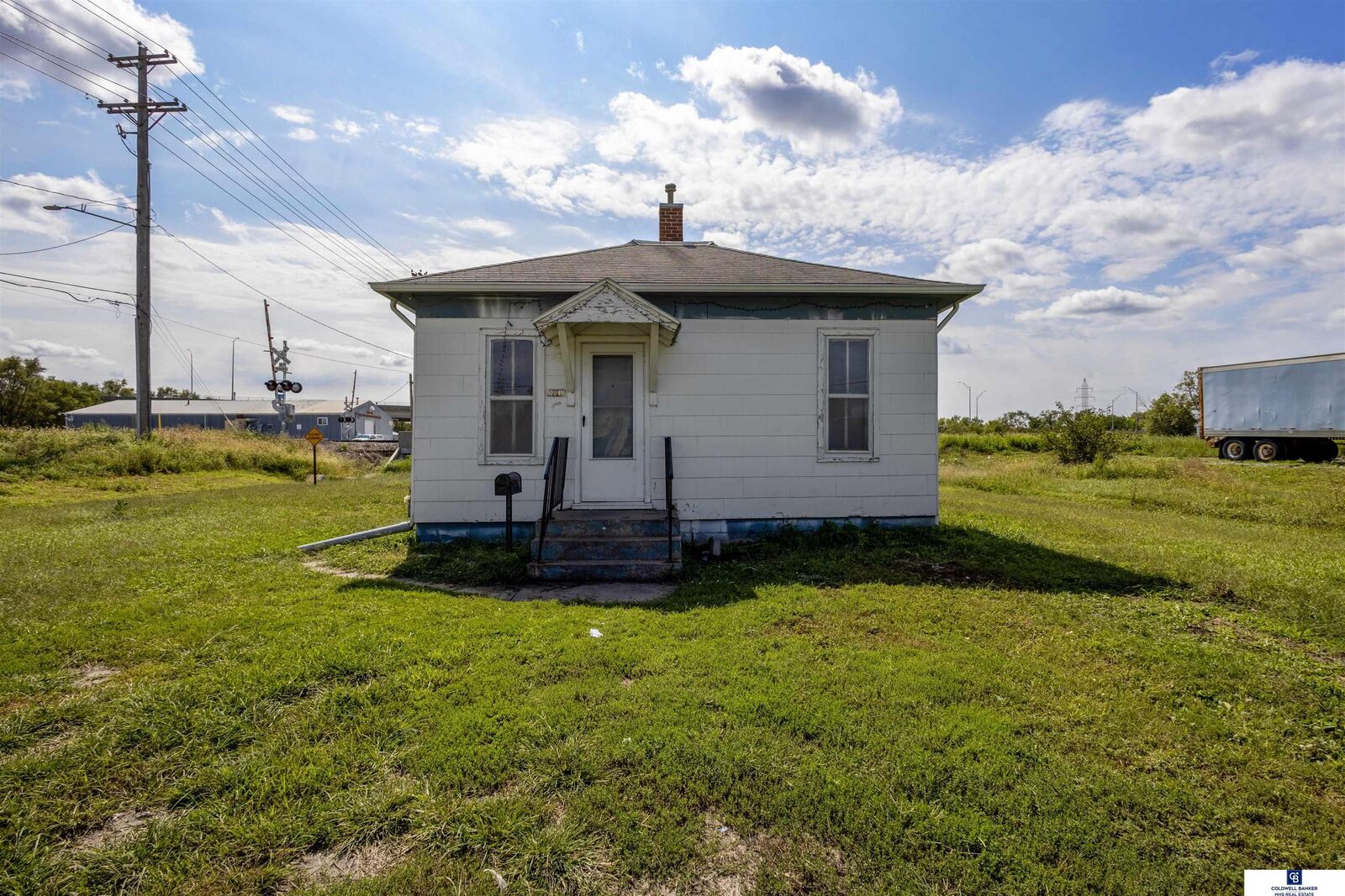 Property Photo:  101 W J Street  NE 68508 