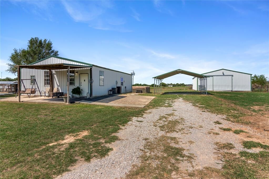 Property Photo:  16925 W Wilshire Boulevard  OK 73099 