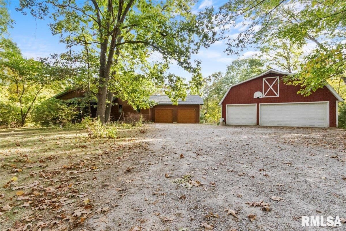Property Photo:  670 Coon Creek Road  IL 61548 