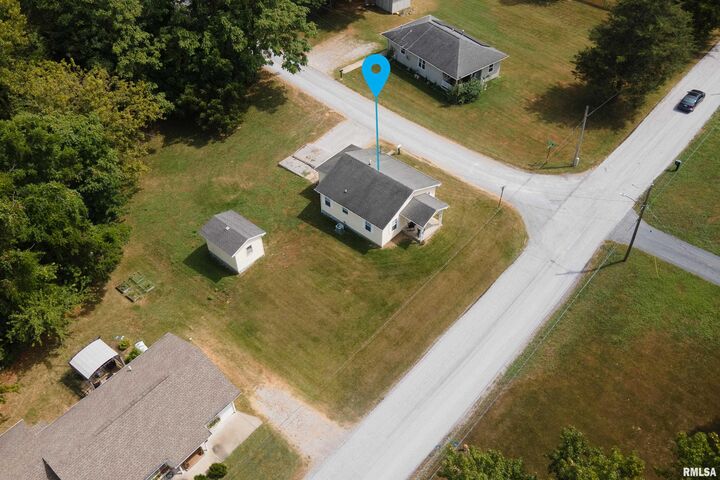 Property Photo: 491 Wells Road IL 62966