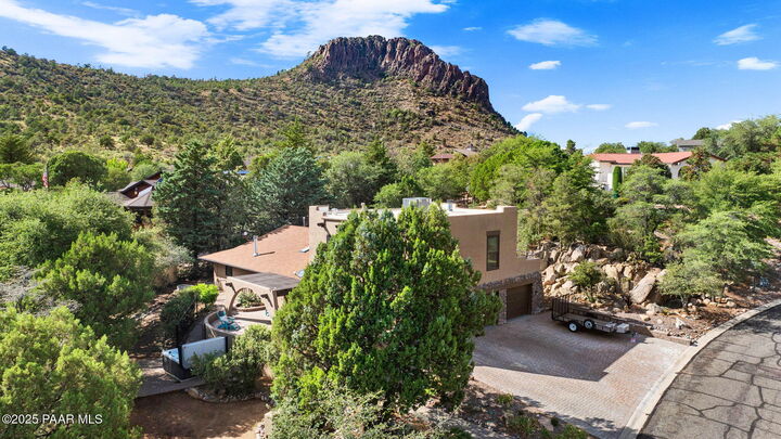 Property Photo:  110 S Horizon Circle  AZ 86303 