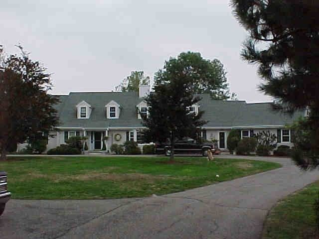 Property Photo: 232 Larch Row MA 01984