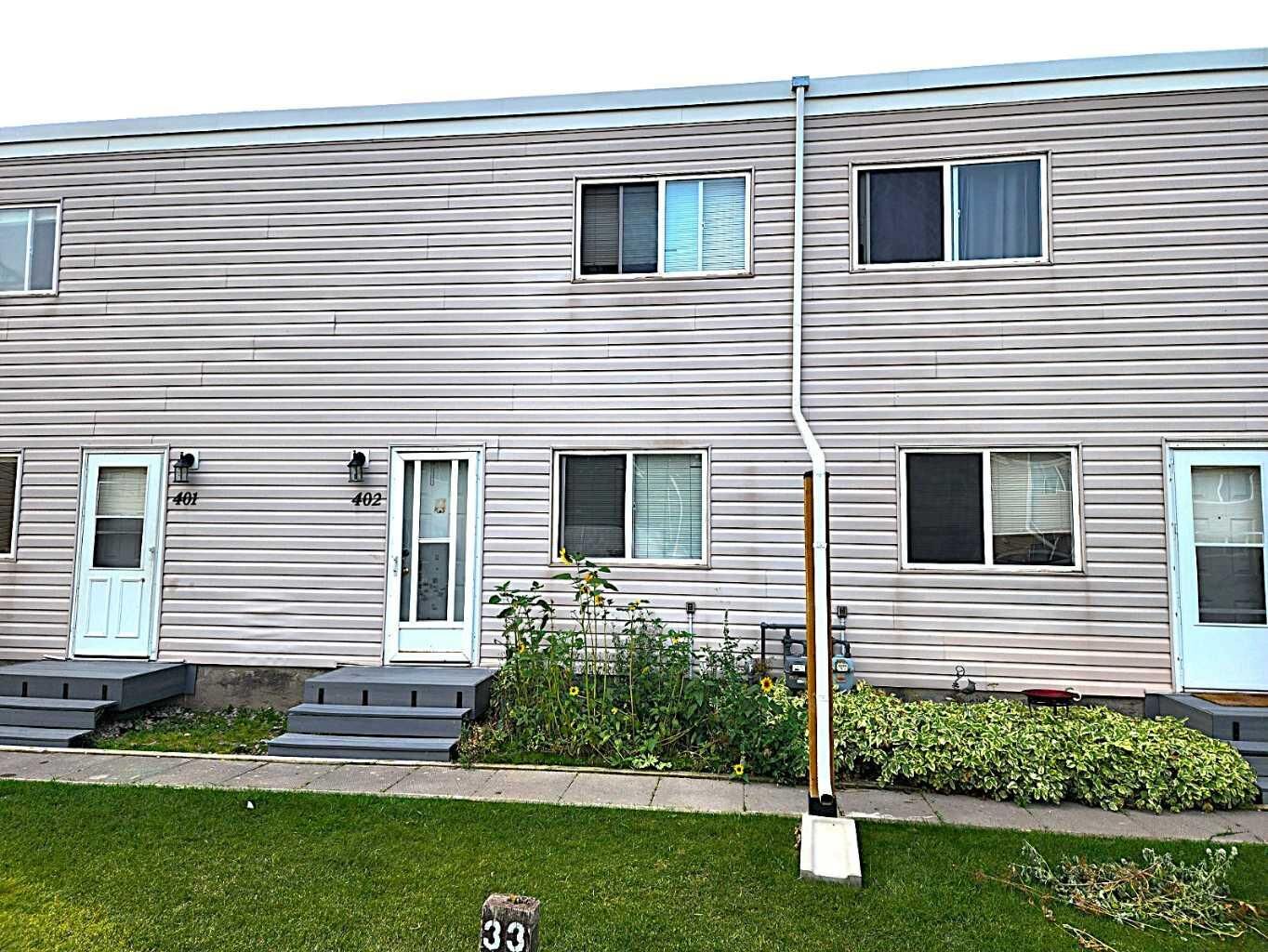 Property Photo: 4719 33 Street 402 AB T4N 0N7