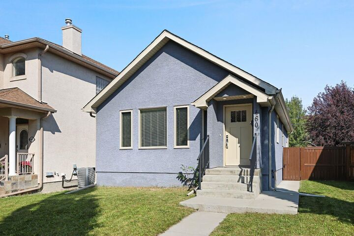 Property Photo: 460 19 Avenue NW AB T2M 0Y4