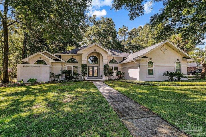 Property Photo:  6063 Forest Green Rd  FL 32505