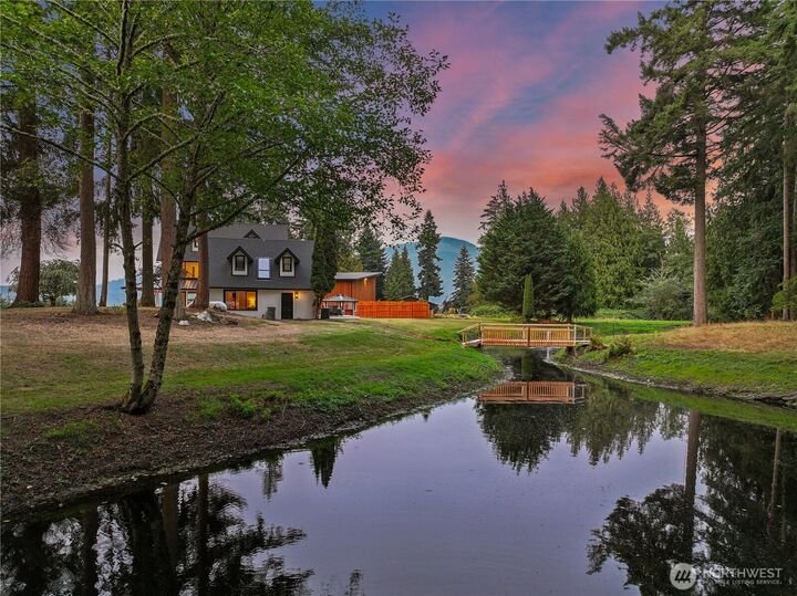 Property Photo:  16163  Andal Lane  WA 98274