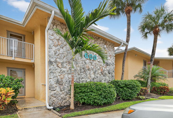 Property Photo:  2400 S Ocean Drive 614  FL 34949 