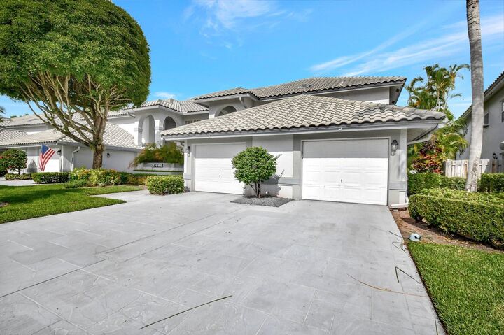 Property Photo: 11666 Briarwood 2 Circle 2 FL 33437