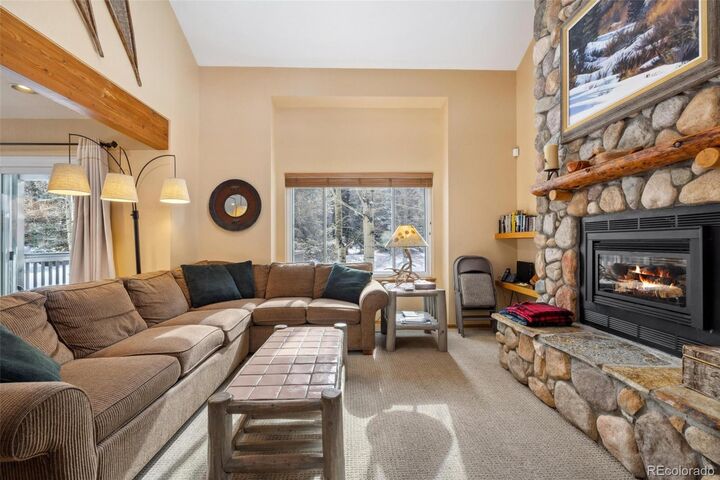 Property Photo: 723 Hunters Circle CO 80443