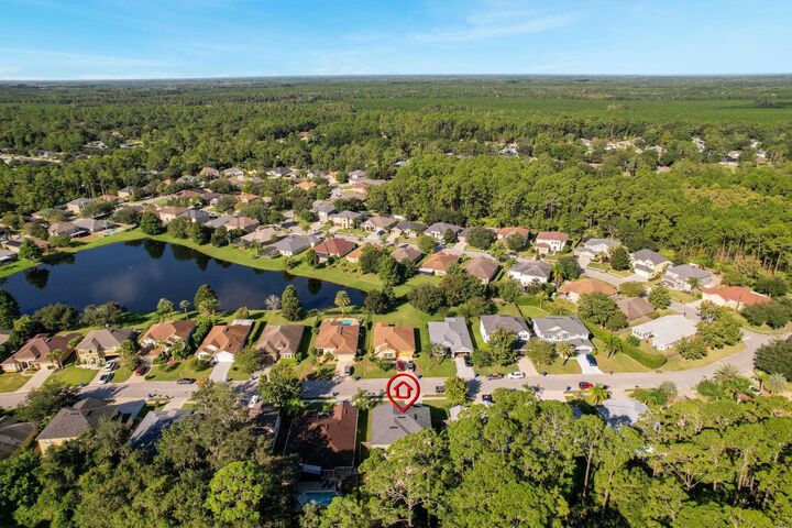 Property Photo: 124 Camden Cay Dr FL 32086