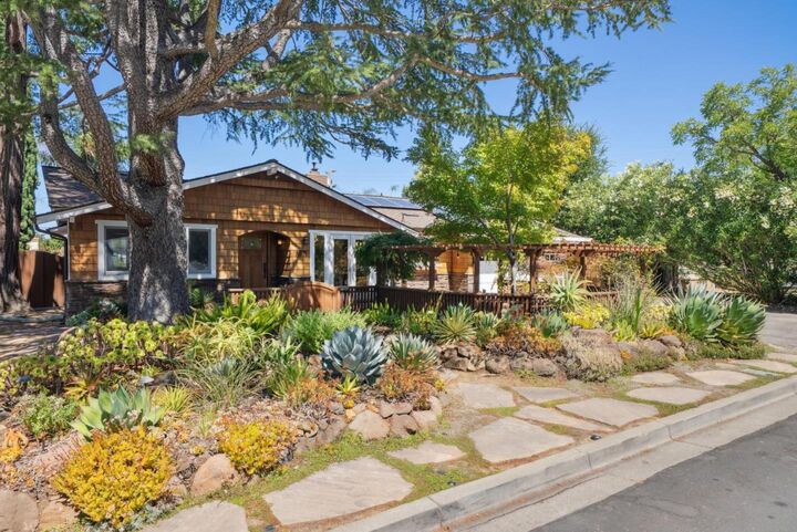 Property Photo: 18371 Montpere Way CA 95070