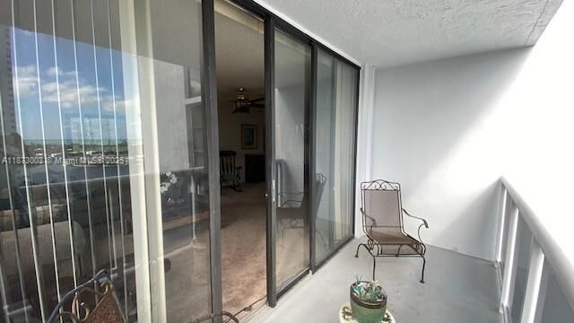 Property Photo: 20505 E Country Club Dr 1138 FL 33180