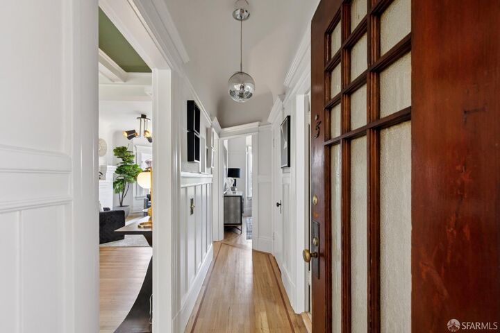 Property Photo:  1754 Larkin Street 5  CA 94109 