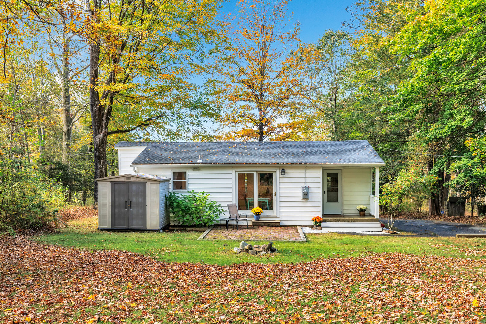 Property Photo:  90 John Read Road A  CT 06896 