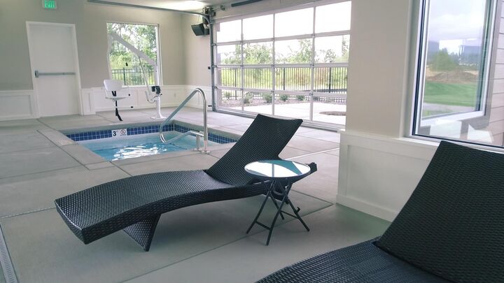 Property Photo:  23006 E Edgewater Ln  WA 99019 