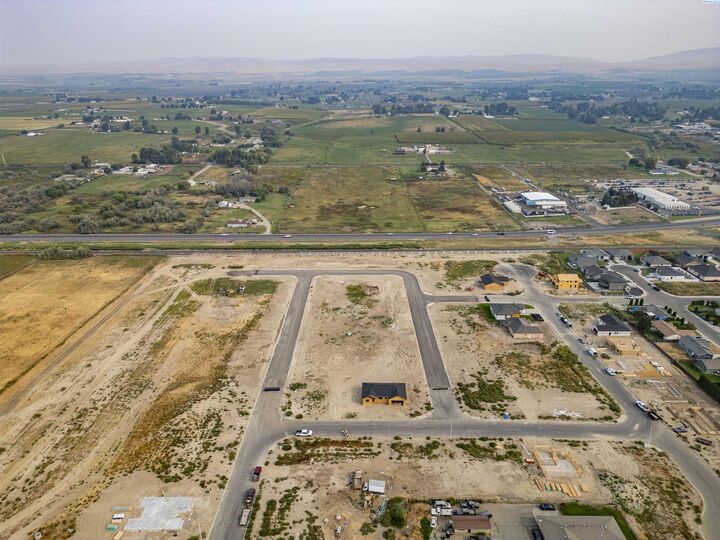 Tbd Lot 28 Harvest Valley Estates Phase 2  Sunnyside WA 98944 photo