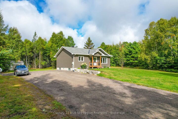 Photo de la propriété: 115 Hillside Lake Road ON P1B 8G2