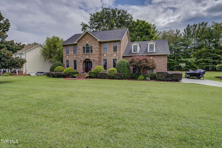 Property Photo:  427 Chesterfield Drive  TN 37663 