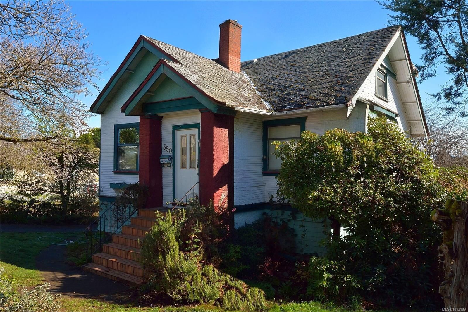 Photo de la propriété: 350 Stewart Ave BC V9S 4C4