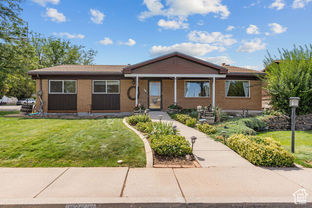 Property Photo:  525 S Cedarwood Ter  UT 84720 