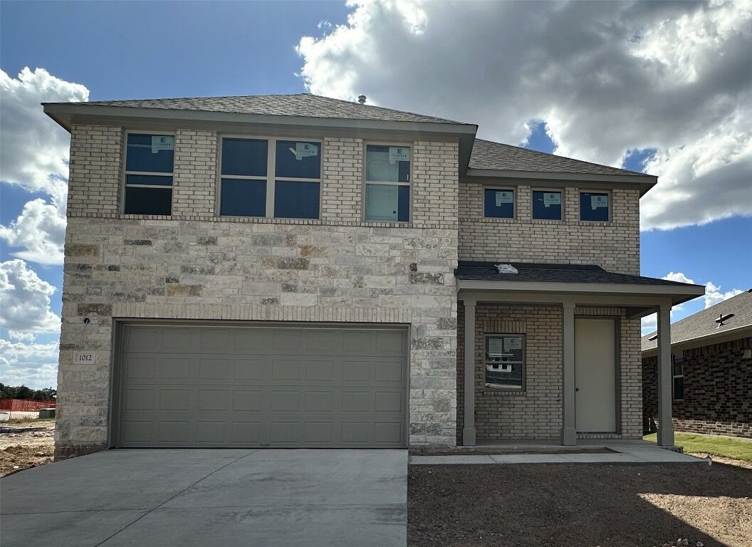 Property Photo:  1012 Smudge Way  TX 78633 