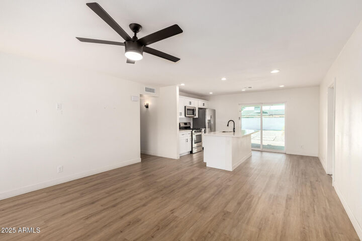 Property Photo: 7407 E Polk Street AZ 85257