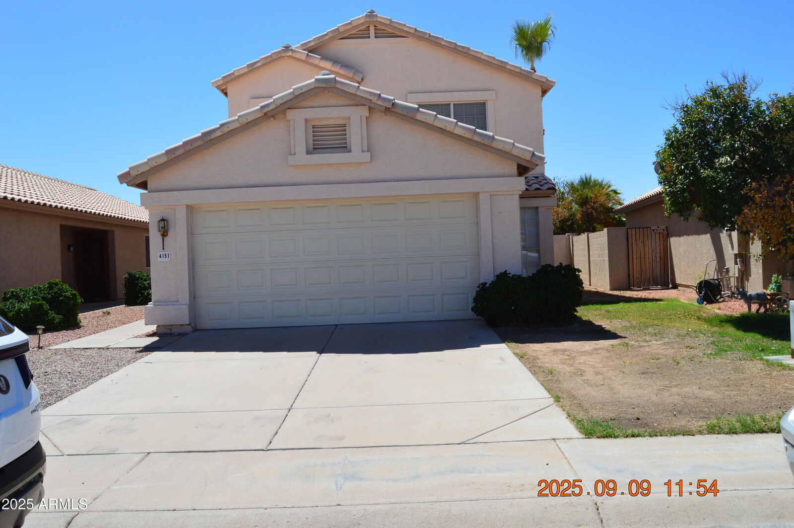 Property Photo: 4151 E Silverwood Drive AZ 85048