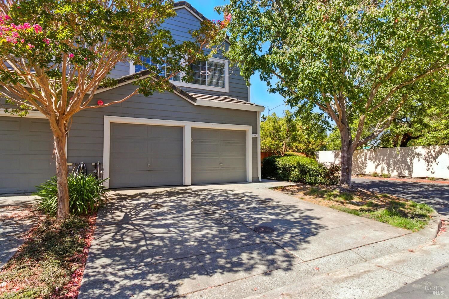 Property Photo: 837 Vineyard Place CA 94954