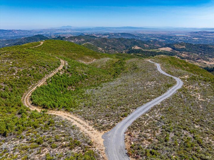 Property Photo: 4420 Cavedale Road CA 95442