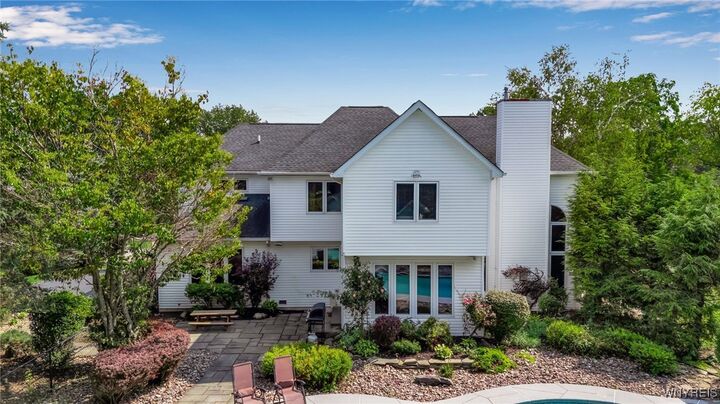 Property Photo:  20 Caroline Lane  NY 14059 
