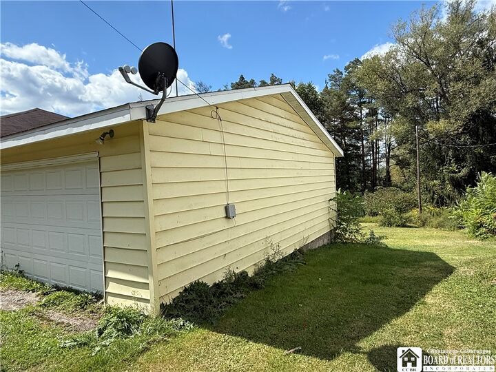 Property Photo:  137 Conewango Road  NY 14772 