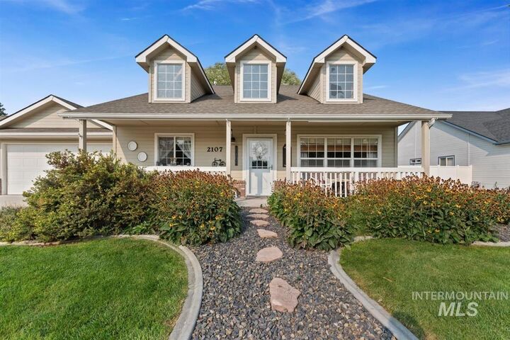 Property Photo:  2107 S Secretariat Way  ID 83686 