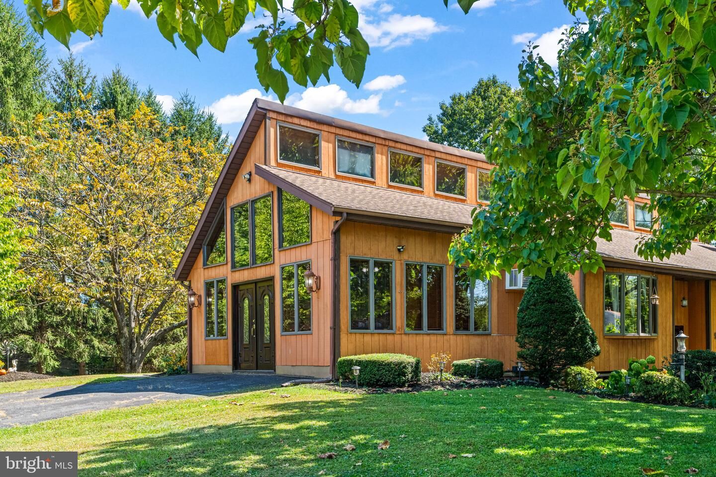 Property Photo: 98 Willow Street PA 17053