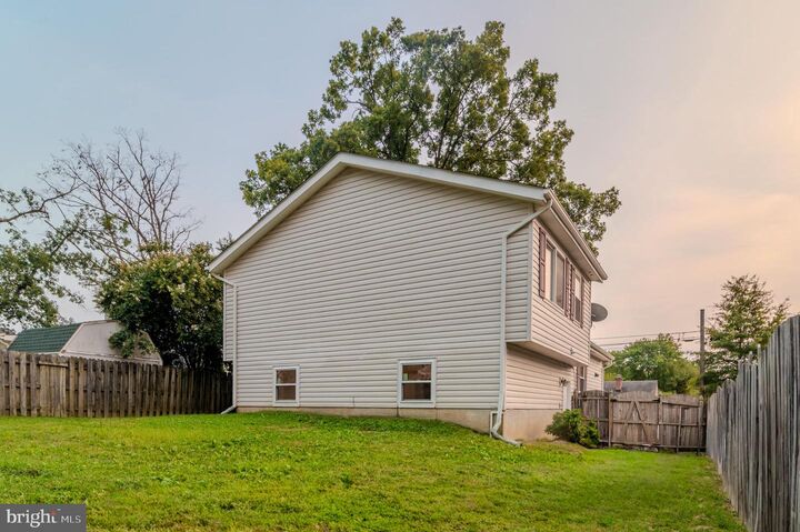 Property Photo: 111 Hotchkiss Street VA 22408