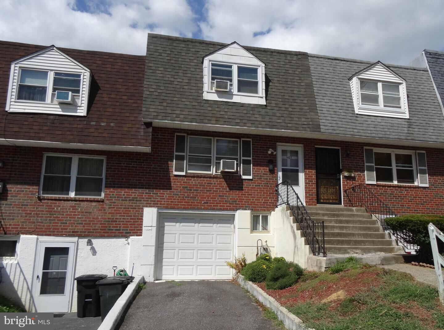 Property Photo:  1423 Rainer Road  PA 19015 