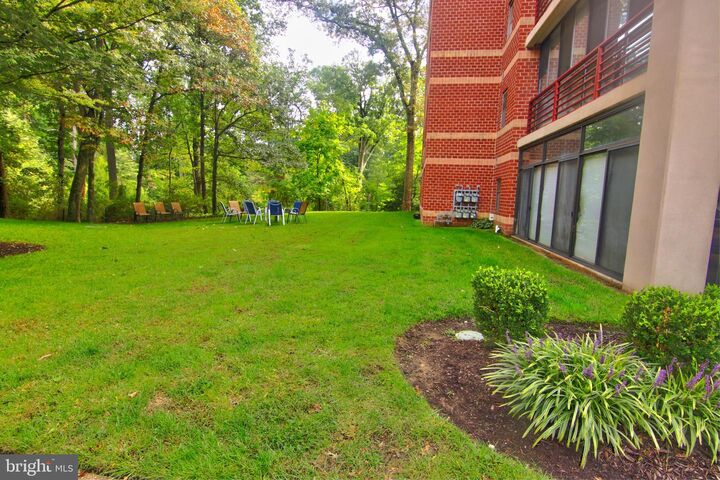 Property Photo:  600 McKinsey Park Drive 102  MD 21146 
