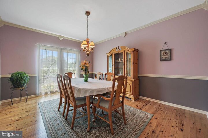 Property Photo: 16 E Shakespeare Drive DE 19709