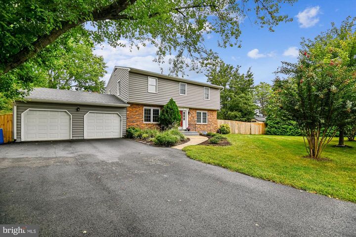 Property Photo:  961 College Drive  MD 21012 