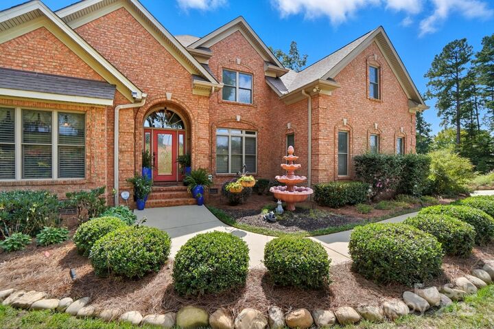 Property Photo:  107 Nautilus Court  NC 28166