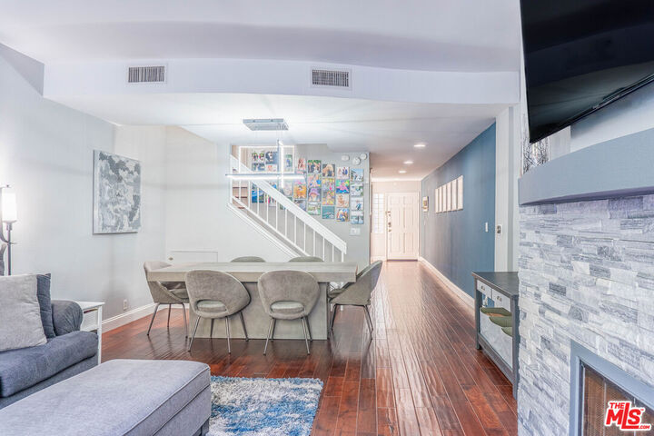 Property Photo:  1436 20th St  CA 90404 