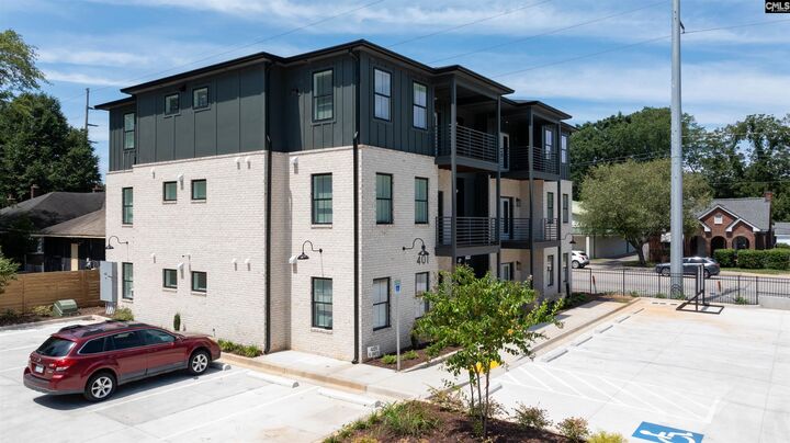 Property Photo:  2218 Rosewood  SC 29205 
