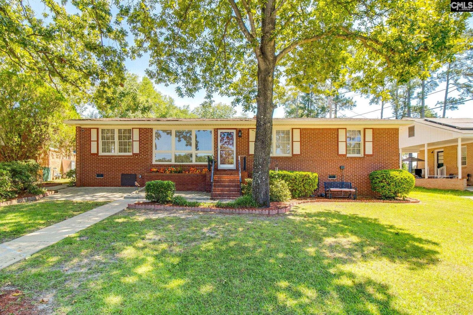 Property Photo:  1624 Overhill  SC 29223-3621 