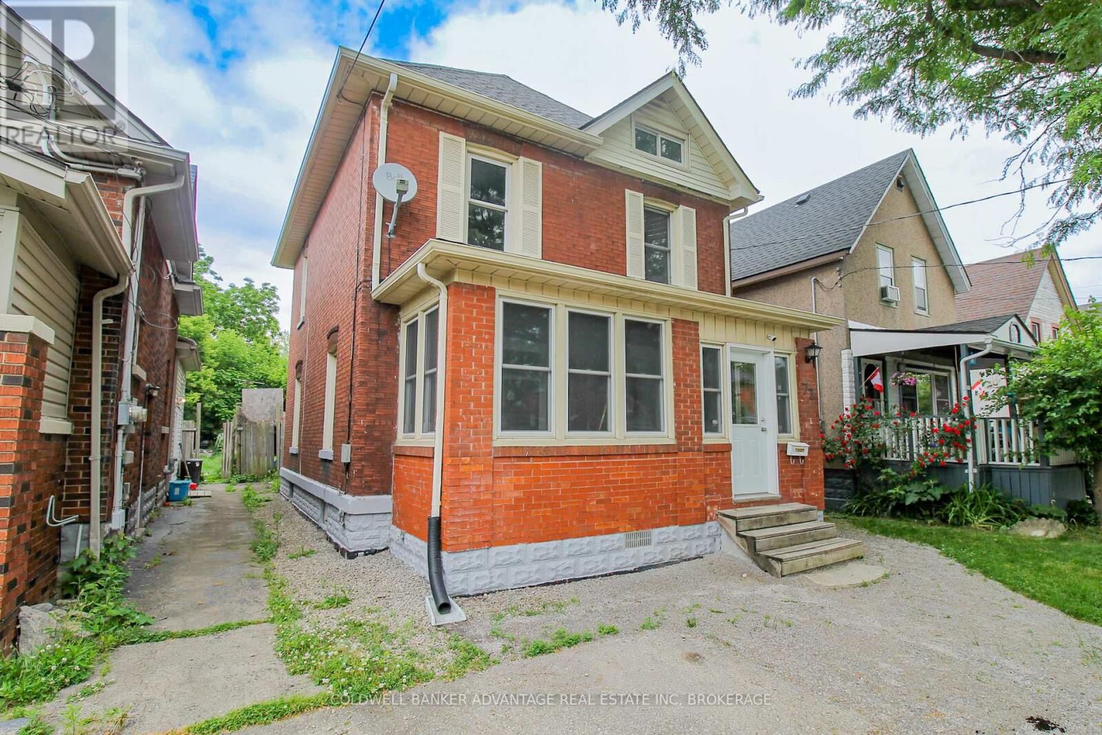 Property Photo: 72 Regent Street ON L3B 4H6