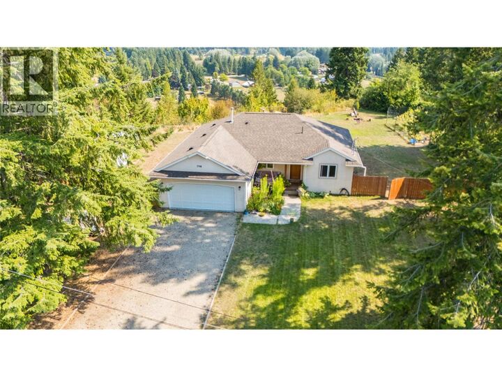 2706 Jacks Crescent  Nelson BC V0G 2G1 photo