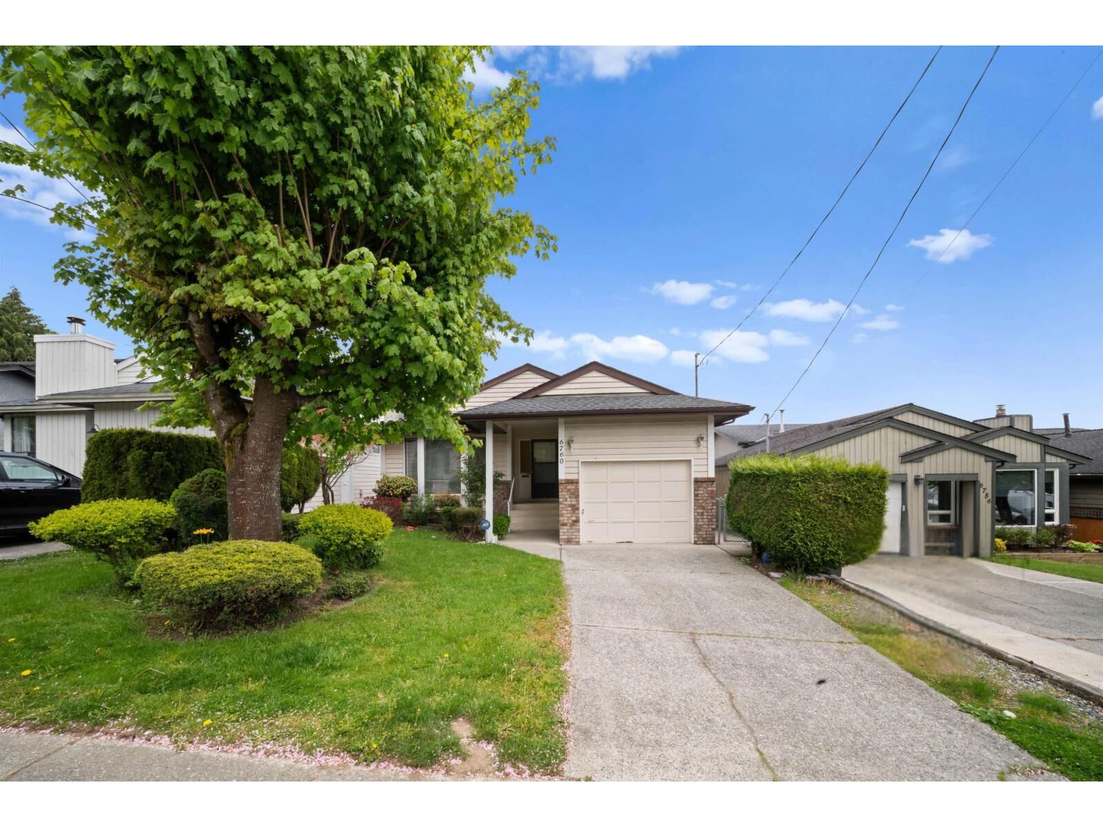 Property Photo: 6760 197 BC V2Y 1A9