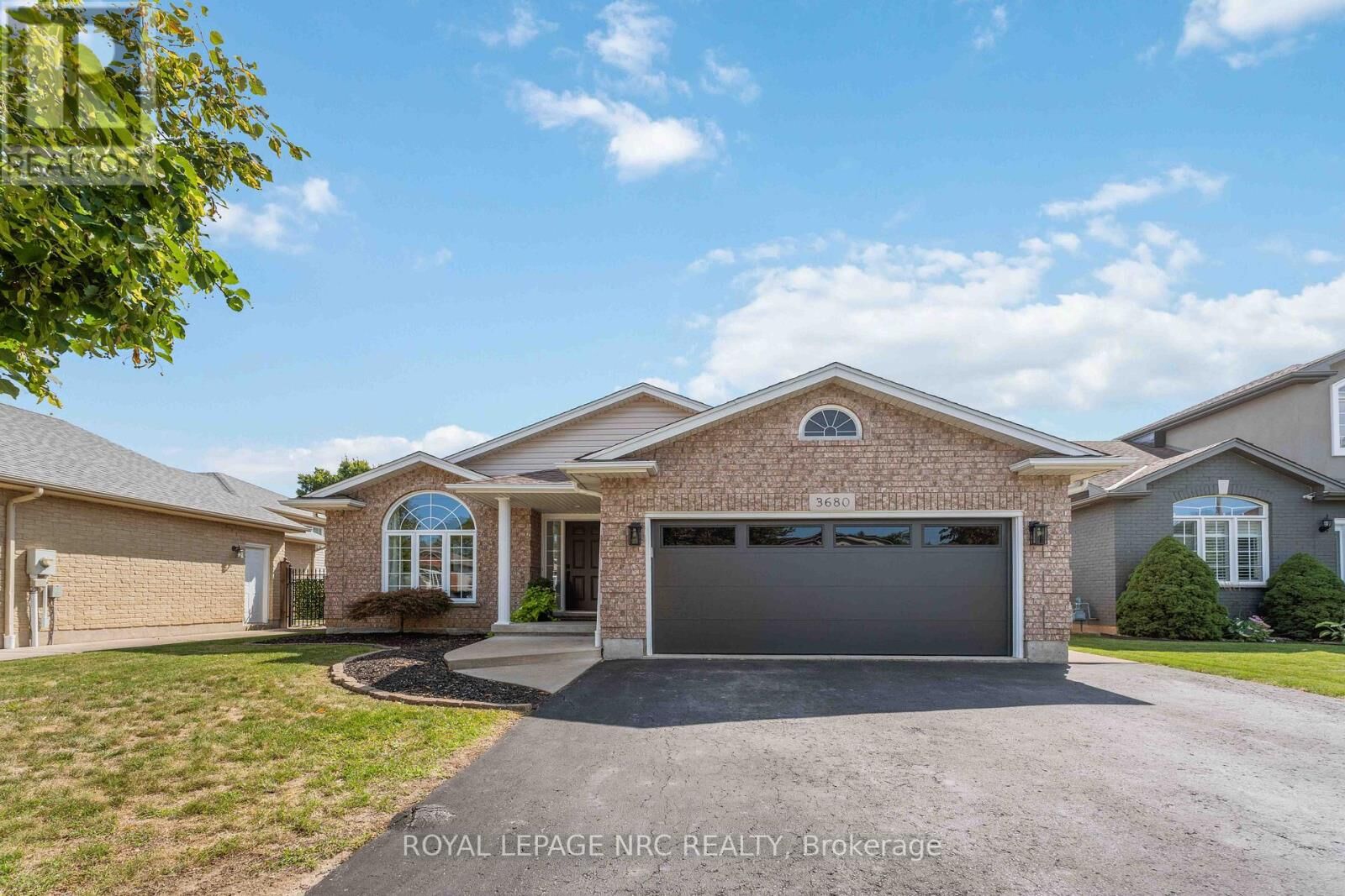 Property Photo: 3680 Weinbrenner Road ON L2G 7Y4
