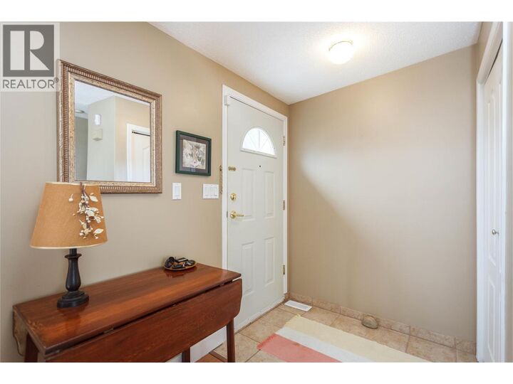 Photo de la propriété:  6688 Tronson Road 17  BC V1H 1R9 