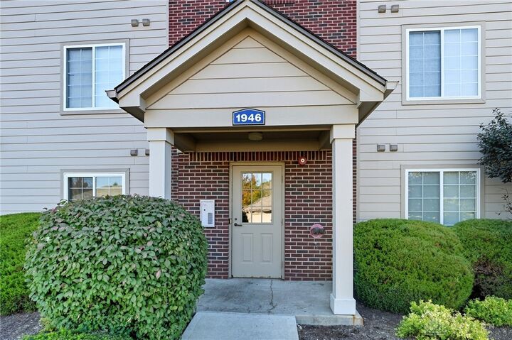 Property Photo: 1946 Waterstone Boulevard 310 OH 45342