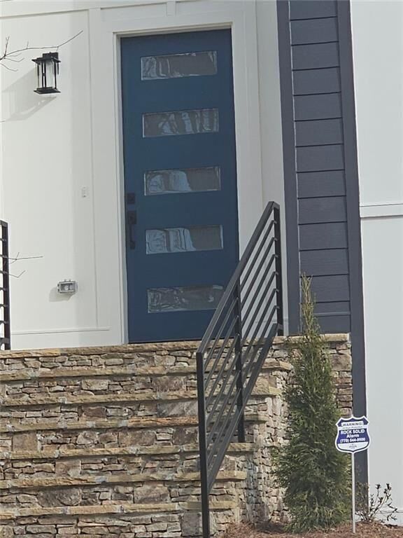 Property Photo: 503 Glendale Road GA 30079